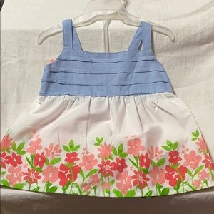 Cute summer girls outfit with sandals